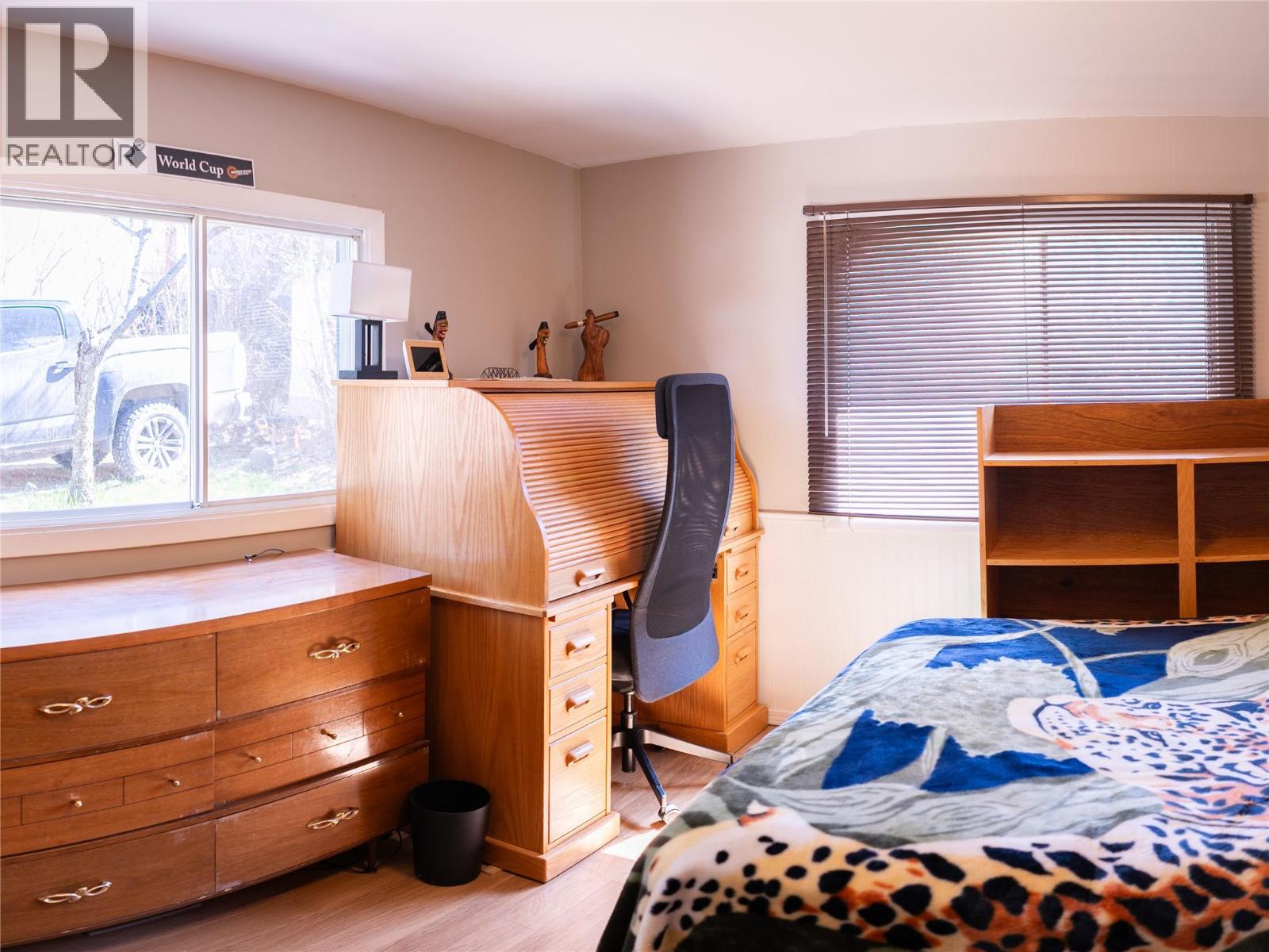 712 NINTH STREET - 34