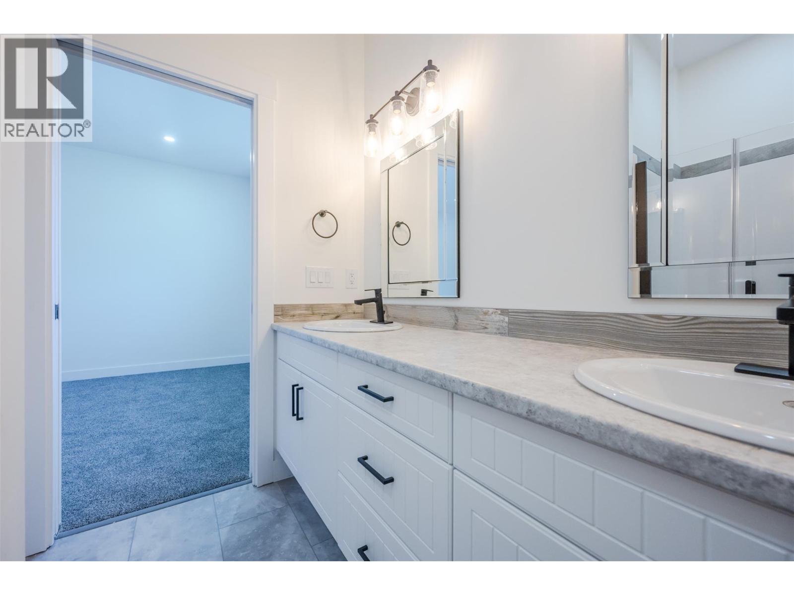 #101 11612 VICTORIA ROAD S - 22