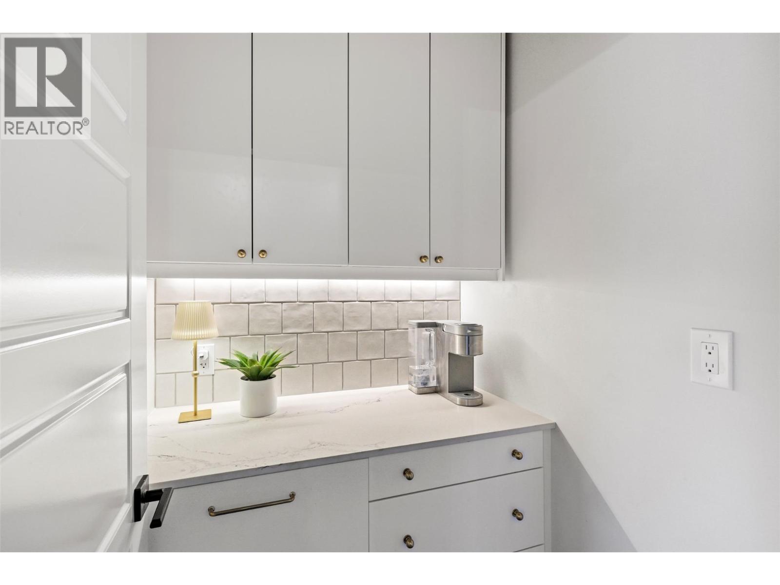 #2 260 RUE CHEVAL NOIR ESTATES - 11