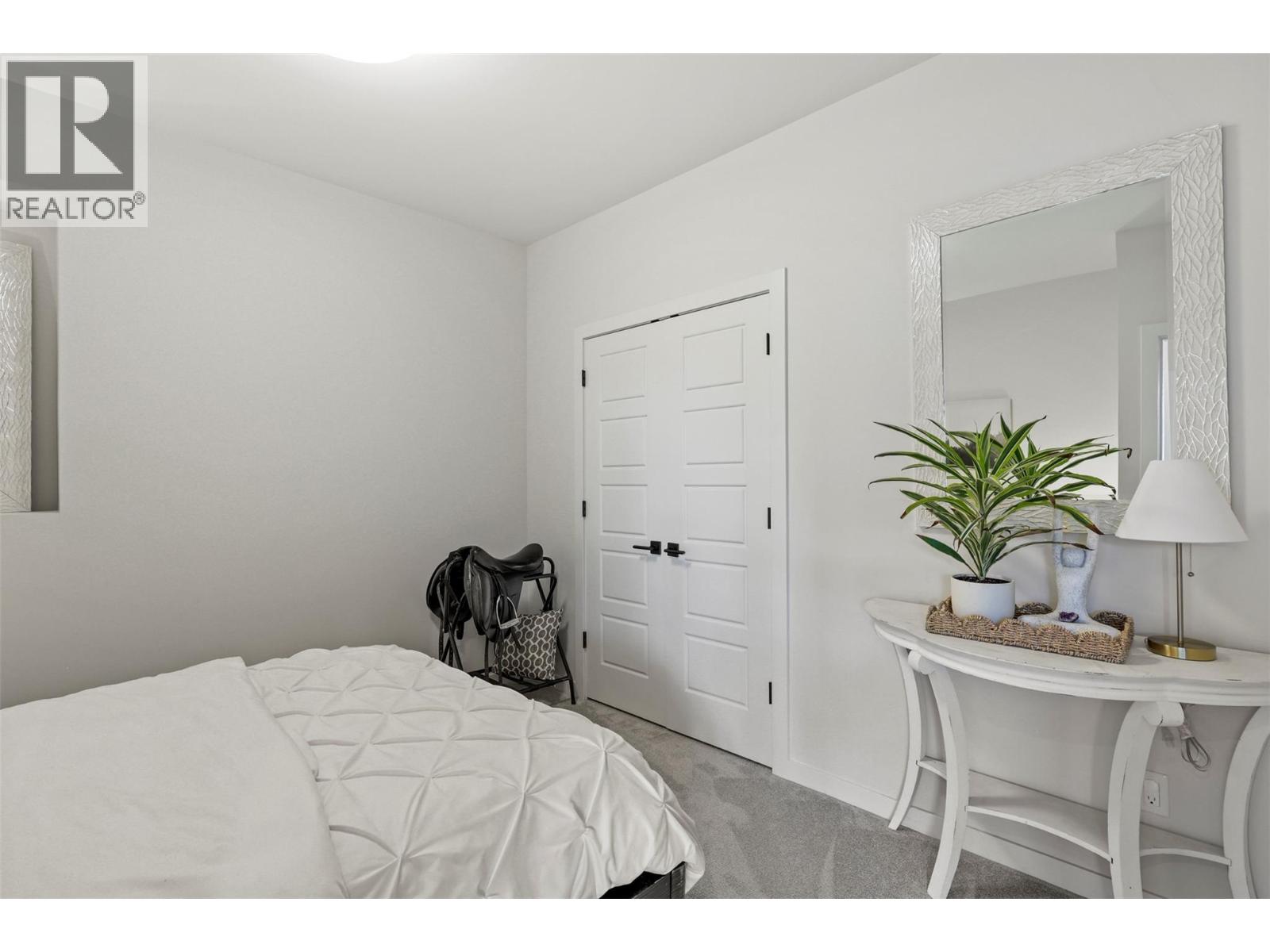 #2 260 RUE CHEVAL NOIR ESTATES - 43