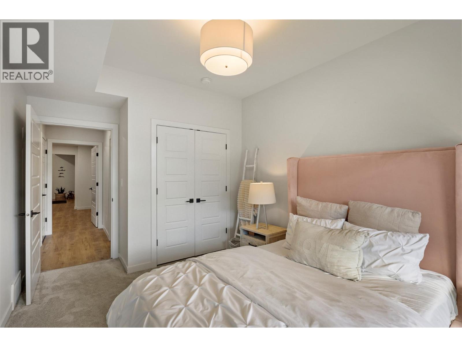 #2 260 RUE CHEVAL NOIR ESTATES - 46