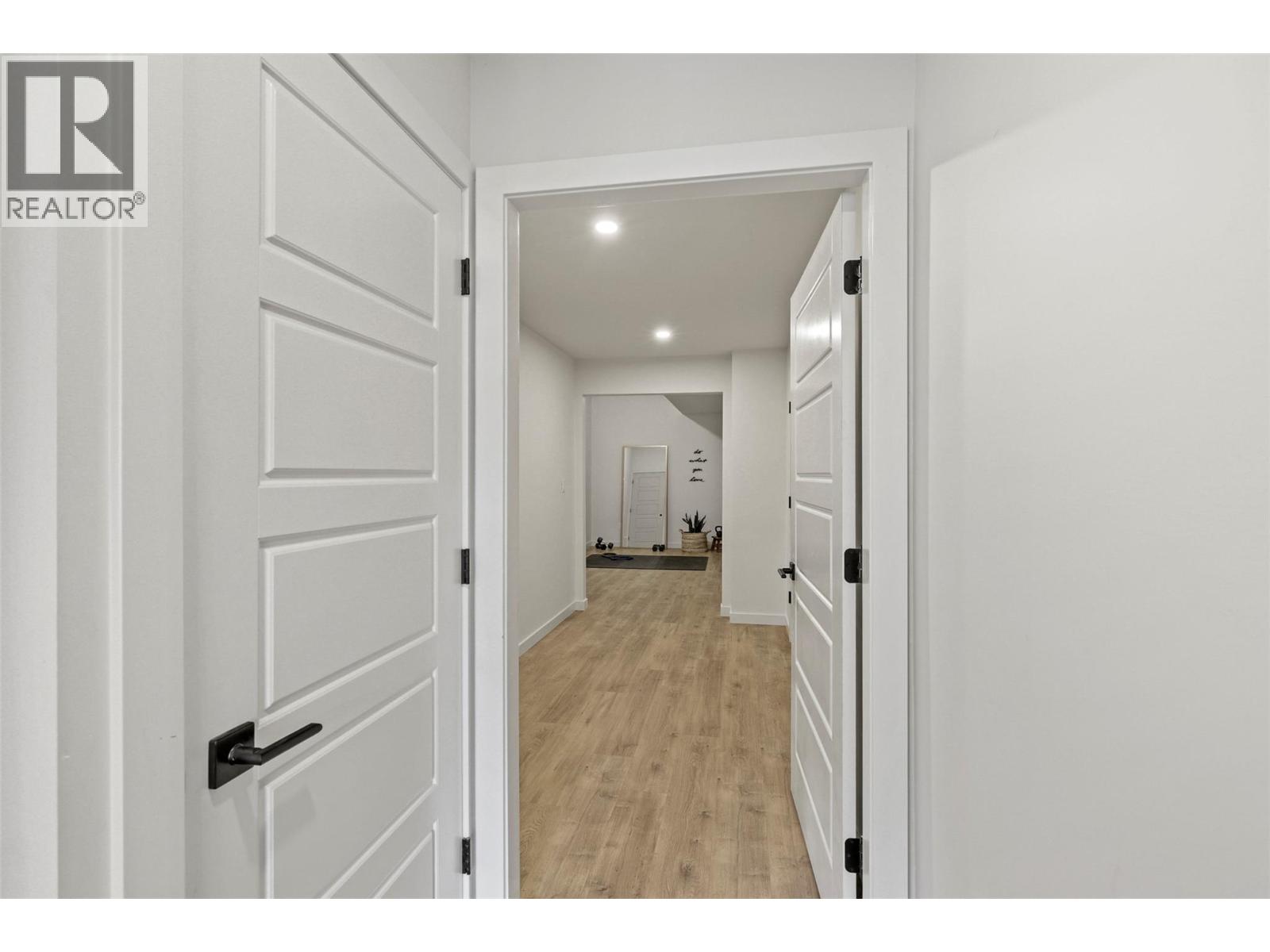 #2 260 RUE CHEVAL NOIR ESTATES - 50