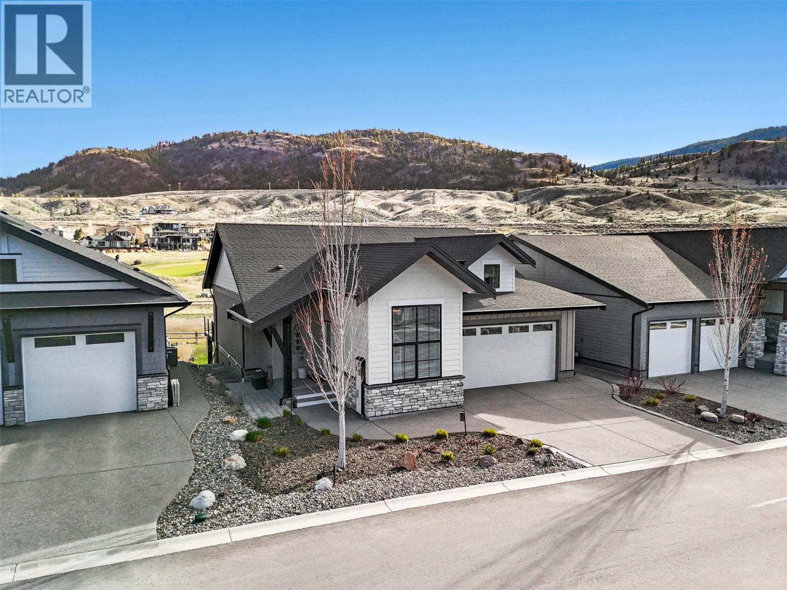 #2 260 RUE CHEVAL NOIR ESTATES - 86