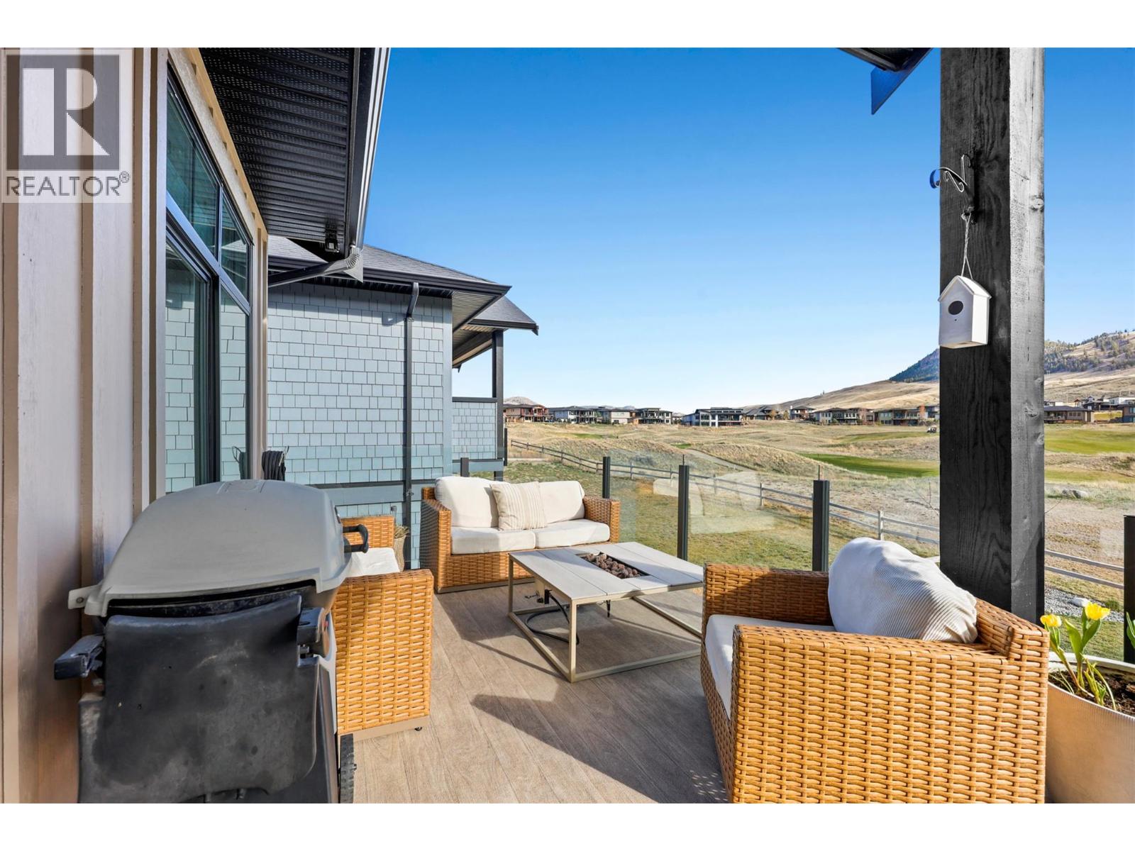 #2 260 RUE CHEVAL NOIR ESTATES - 90