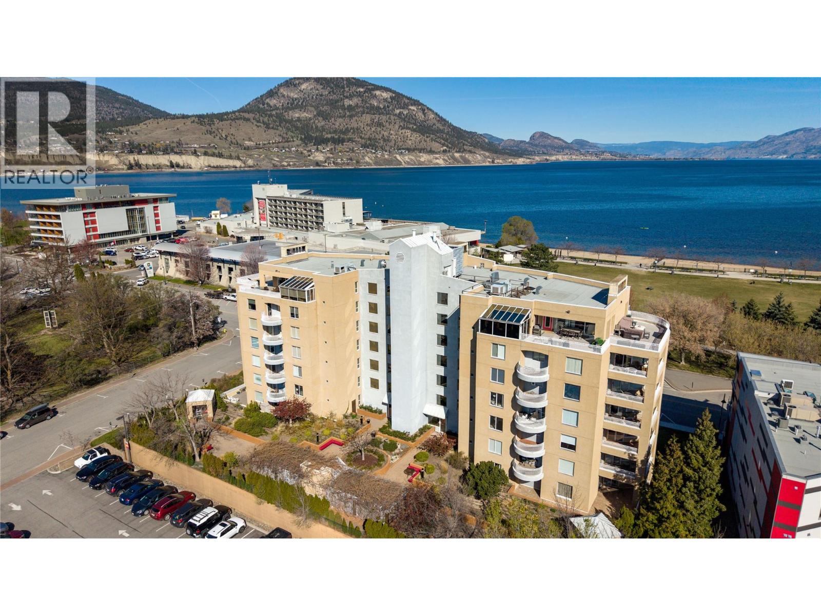 #701 86 LAKESHORE DRIVE - 71