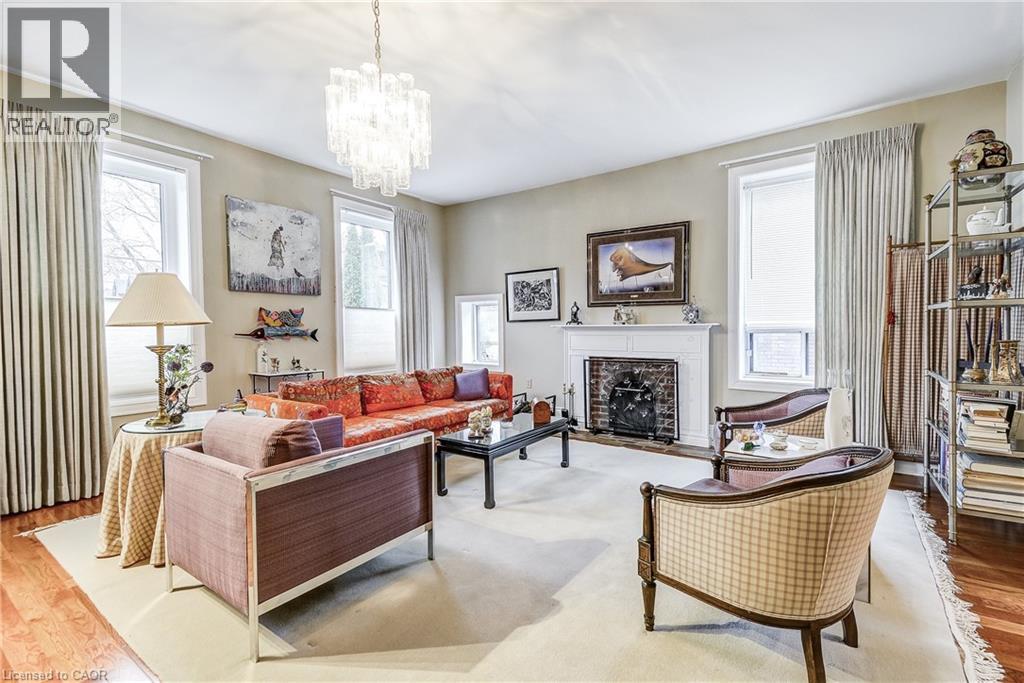 315 ABERDEEN Avenue - 11