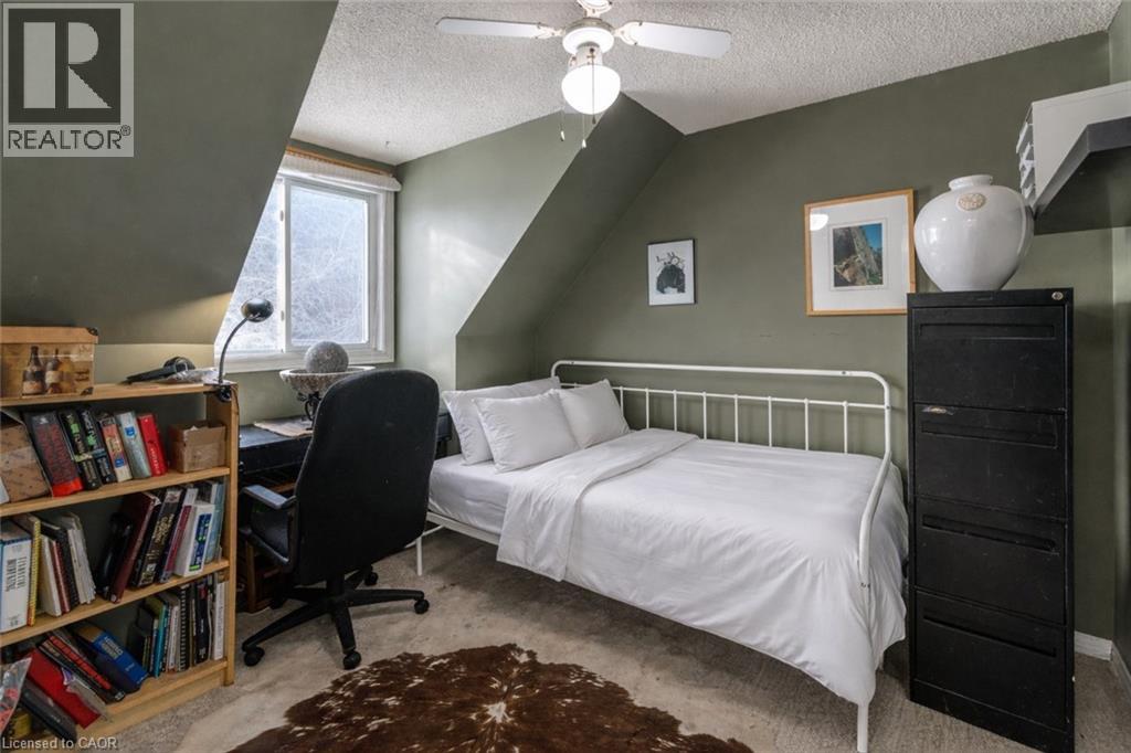 104 HENRY Street - 15