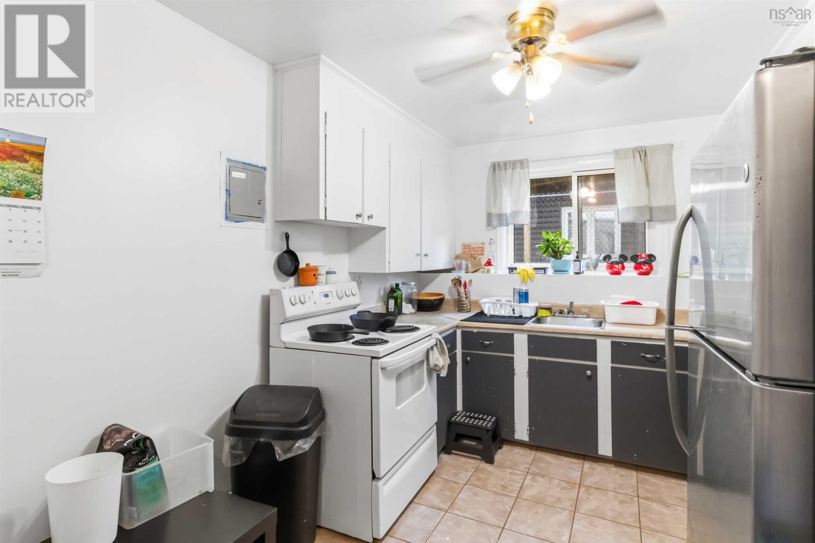 Property 25 of 44 of 26 Randall Avenue