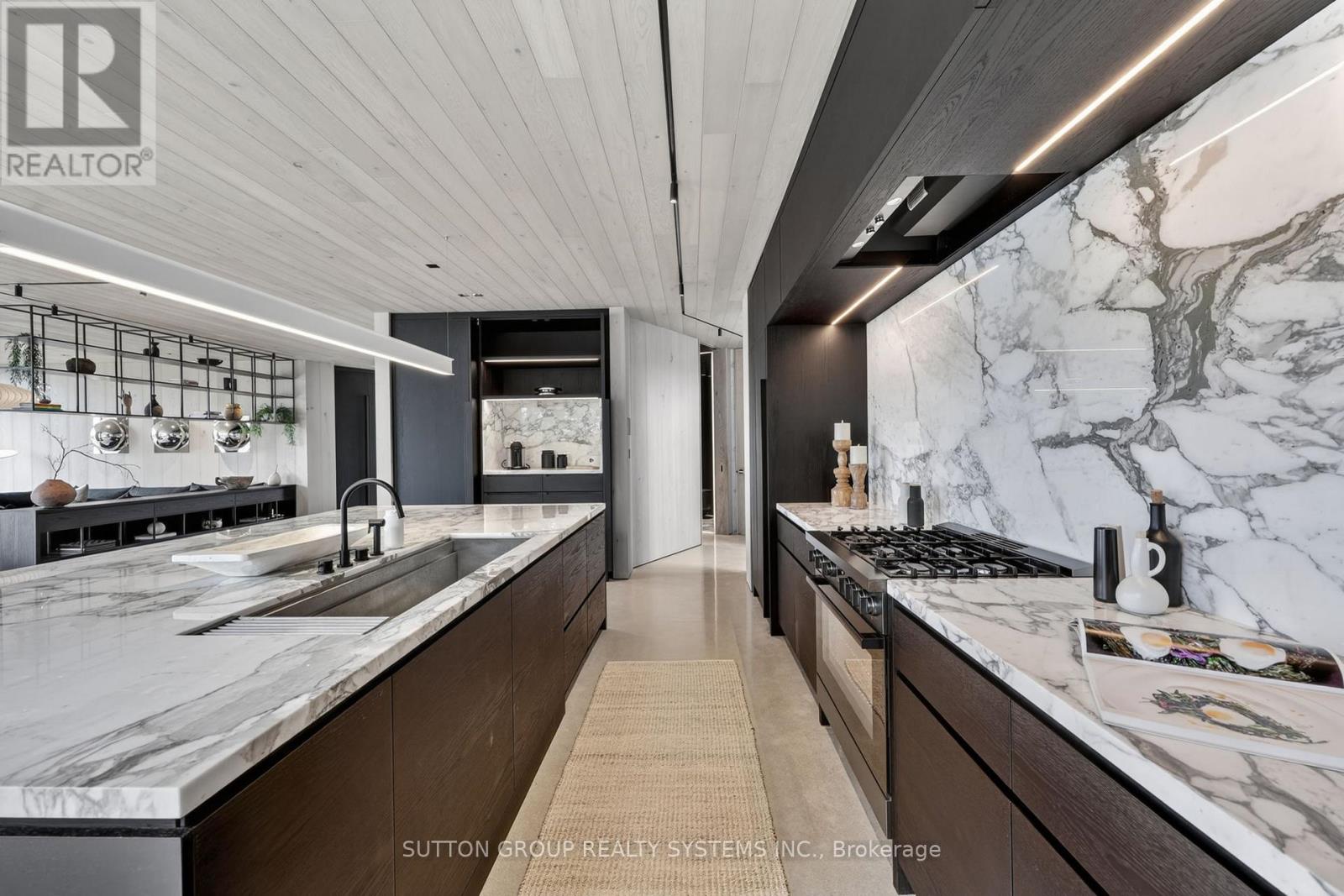 120 SEBASTIAN STREET - 19