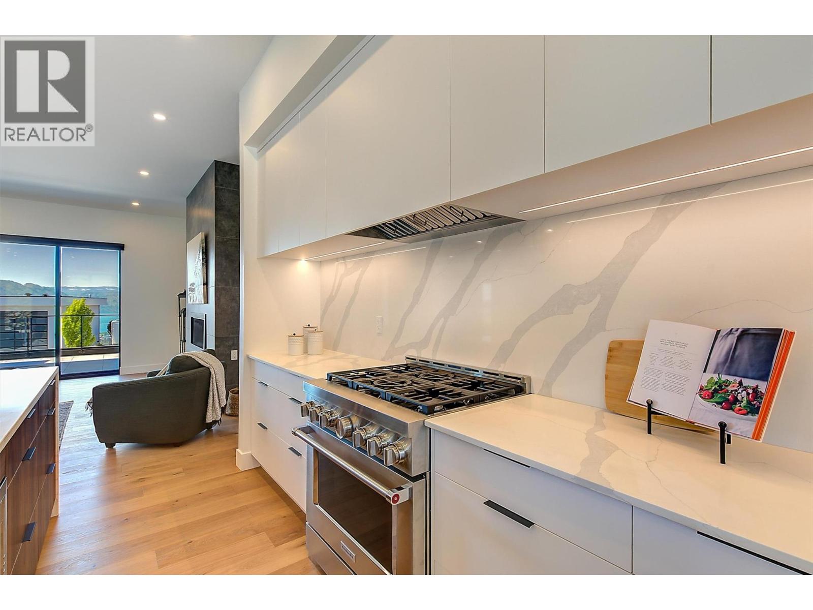 3342 VINEYARD VIEW DRIVE - 24