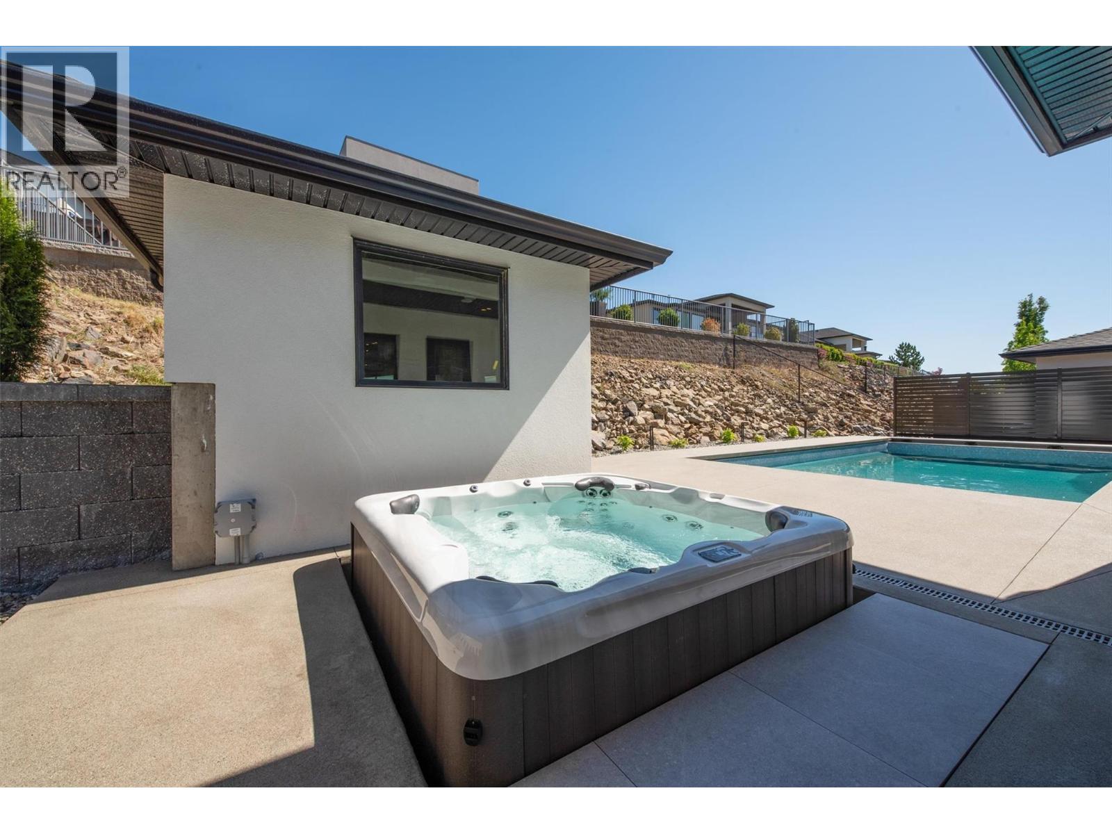 3342 VINEYARD VIEW DRIVE - 43