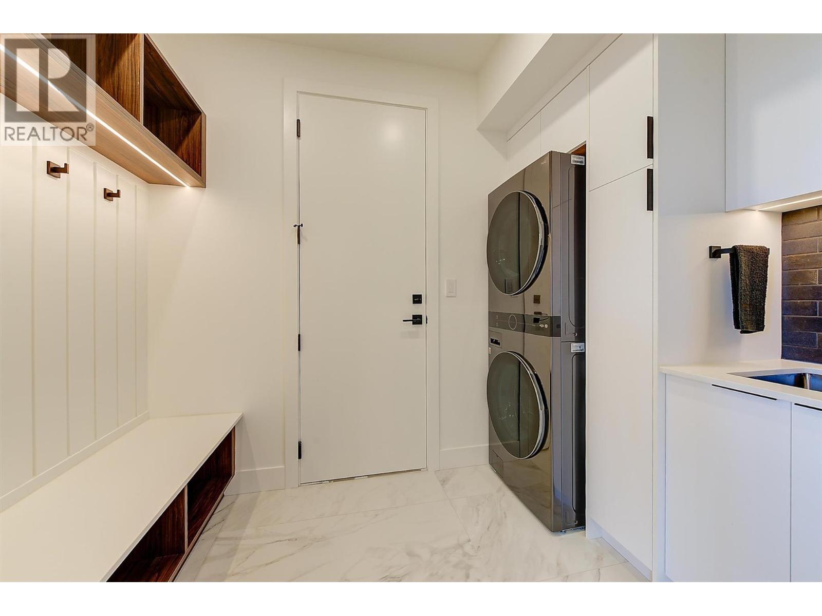 3342 VINEYARD VIEW DRIVE - 69