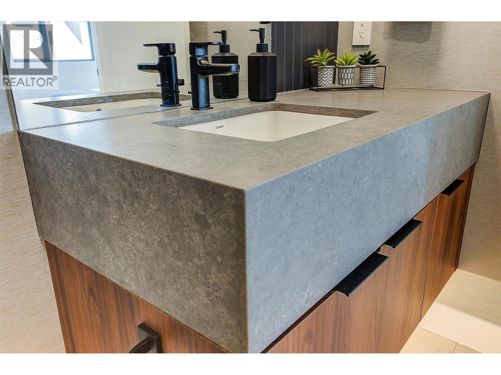 3342 VINEYARD VIEW DRIVE - 65