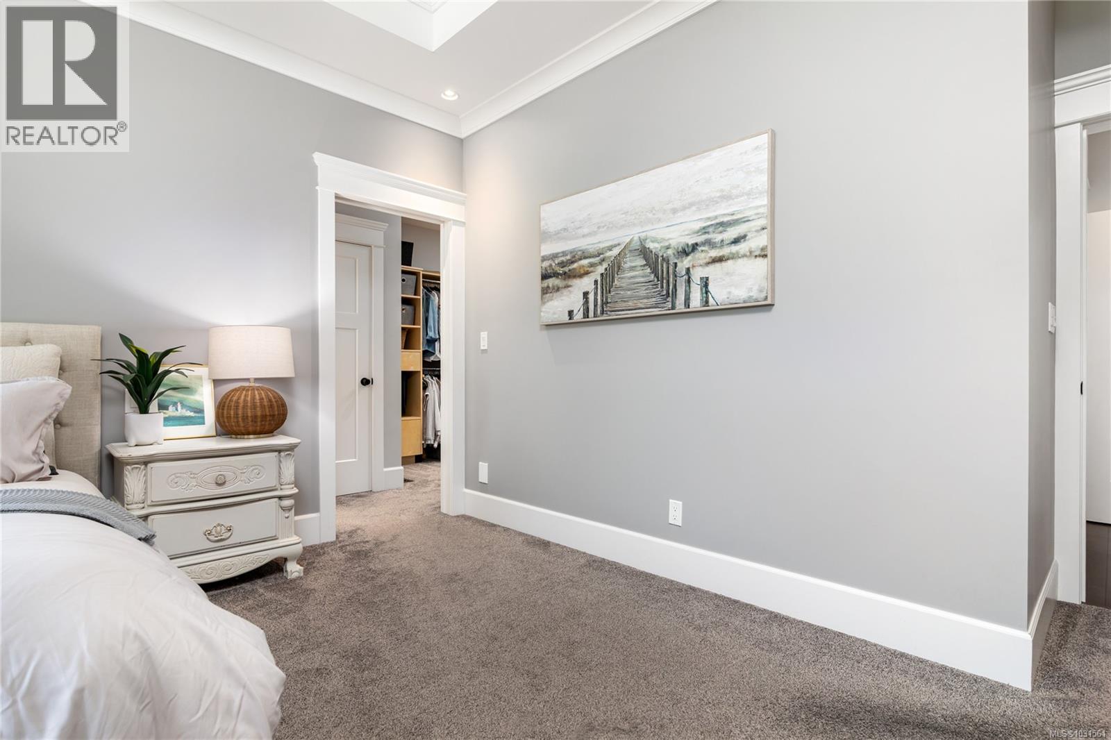  748 Walema Avenue, Saanich