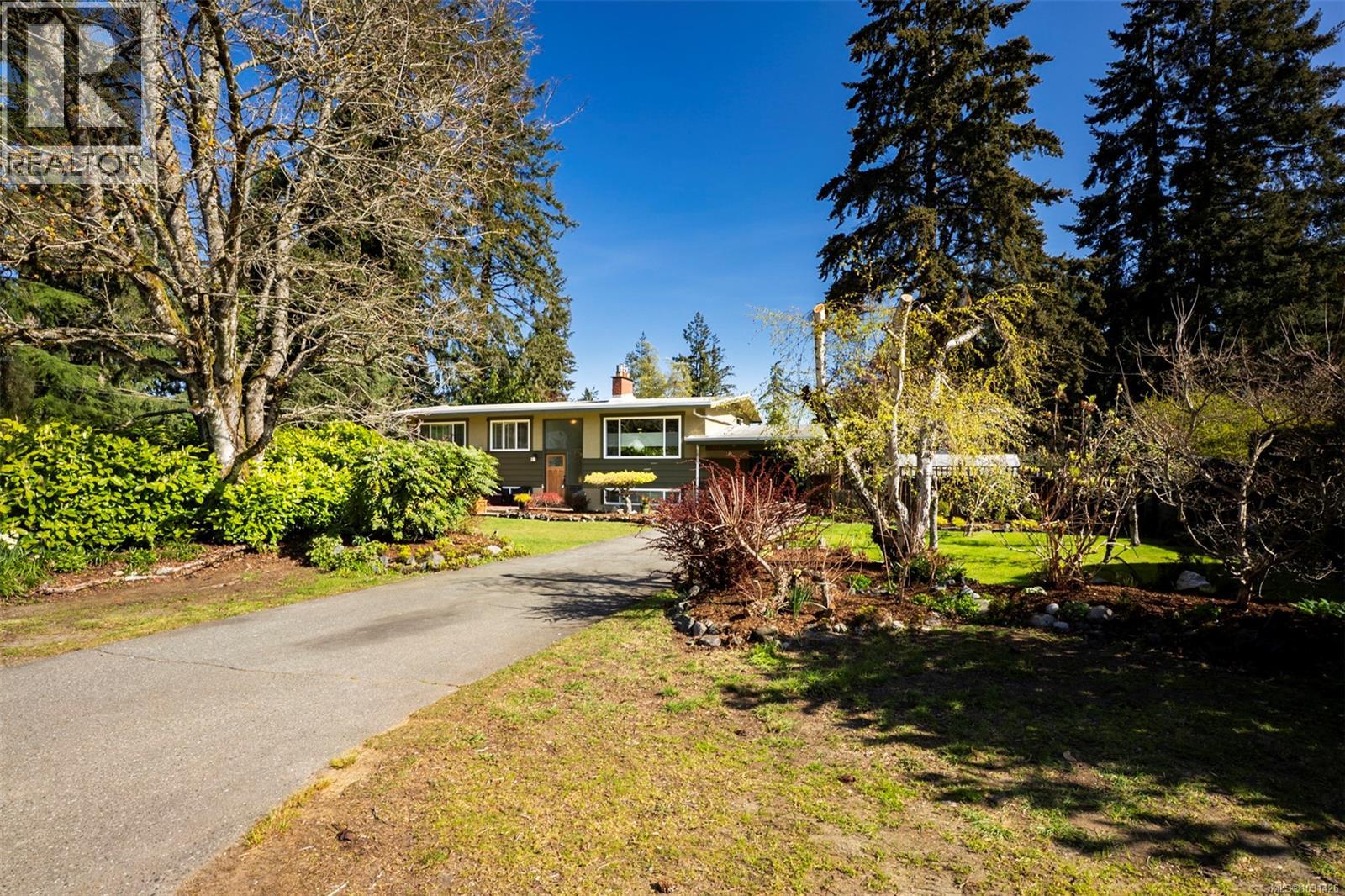 2370 MARLBOROUGH DR - 10