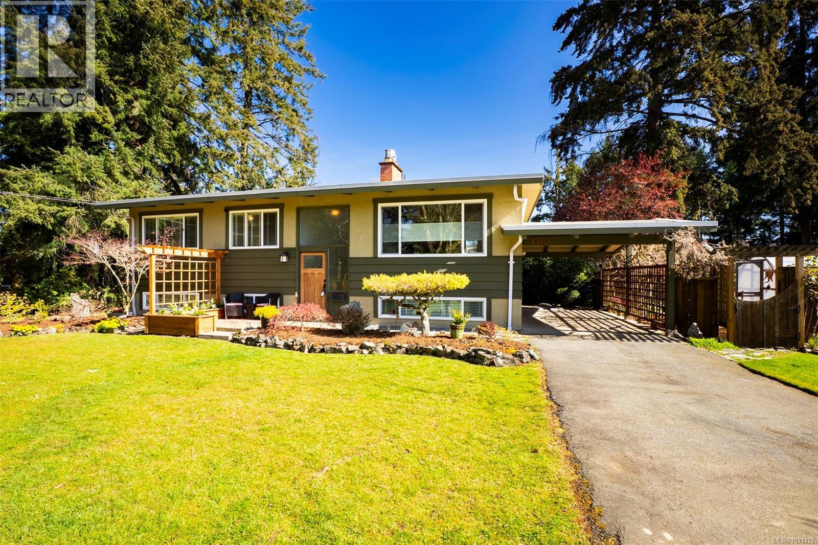 2370 MARLBOROUGH DR - 15