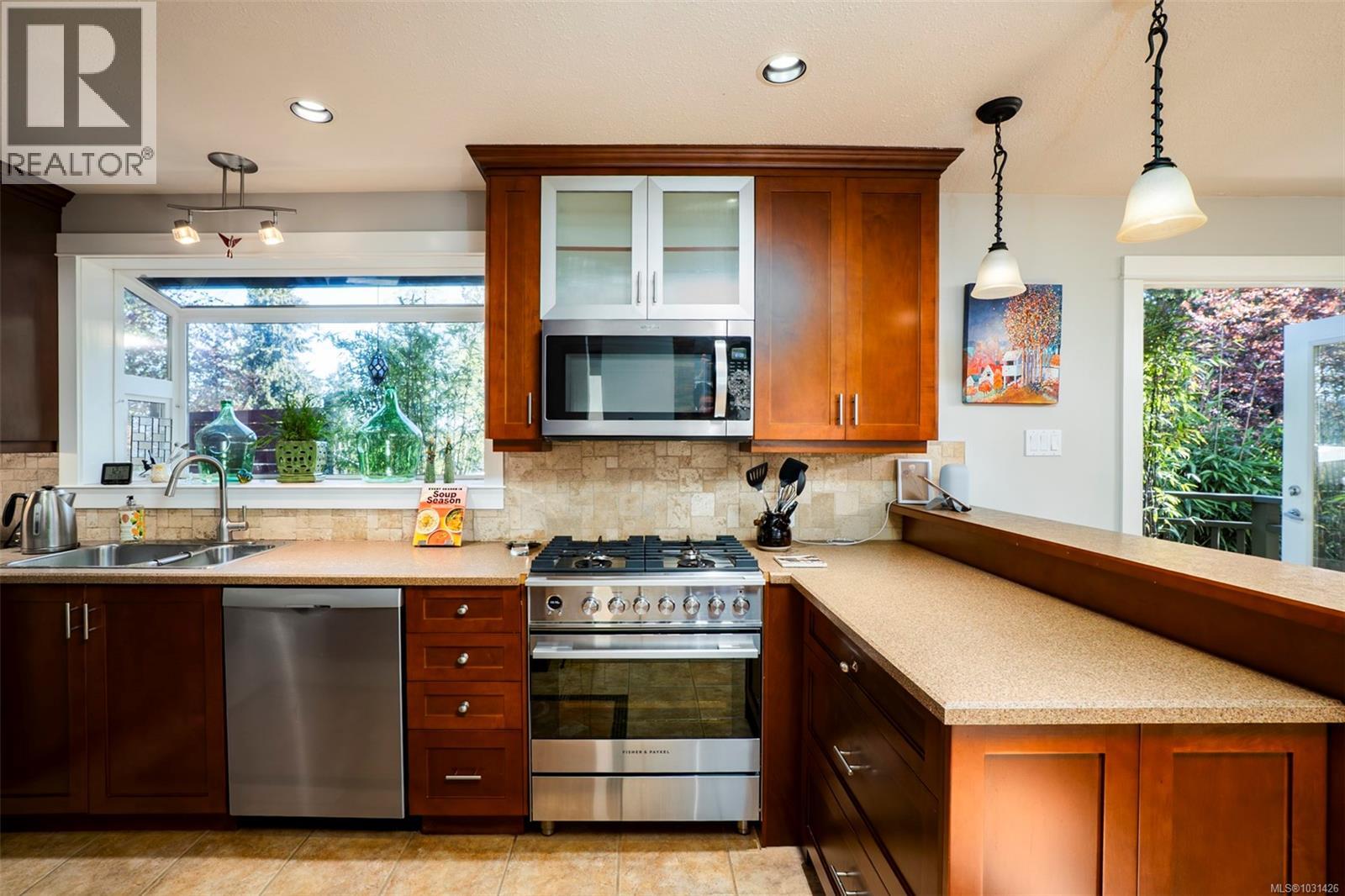 2370 MARLBOROUGH DR - 26