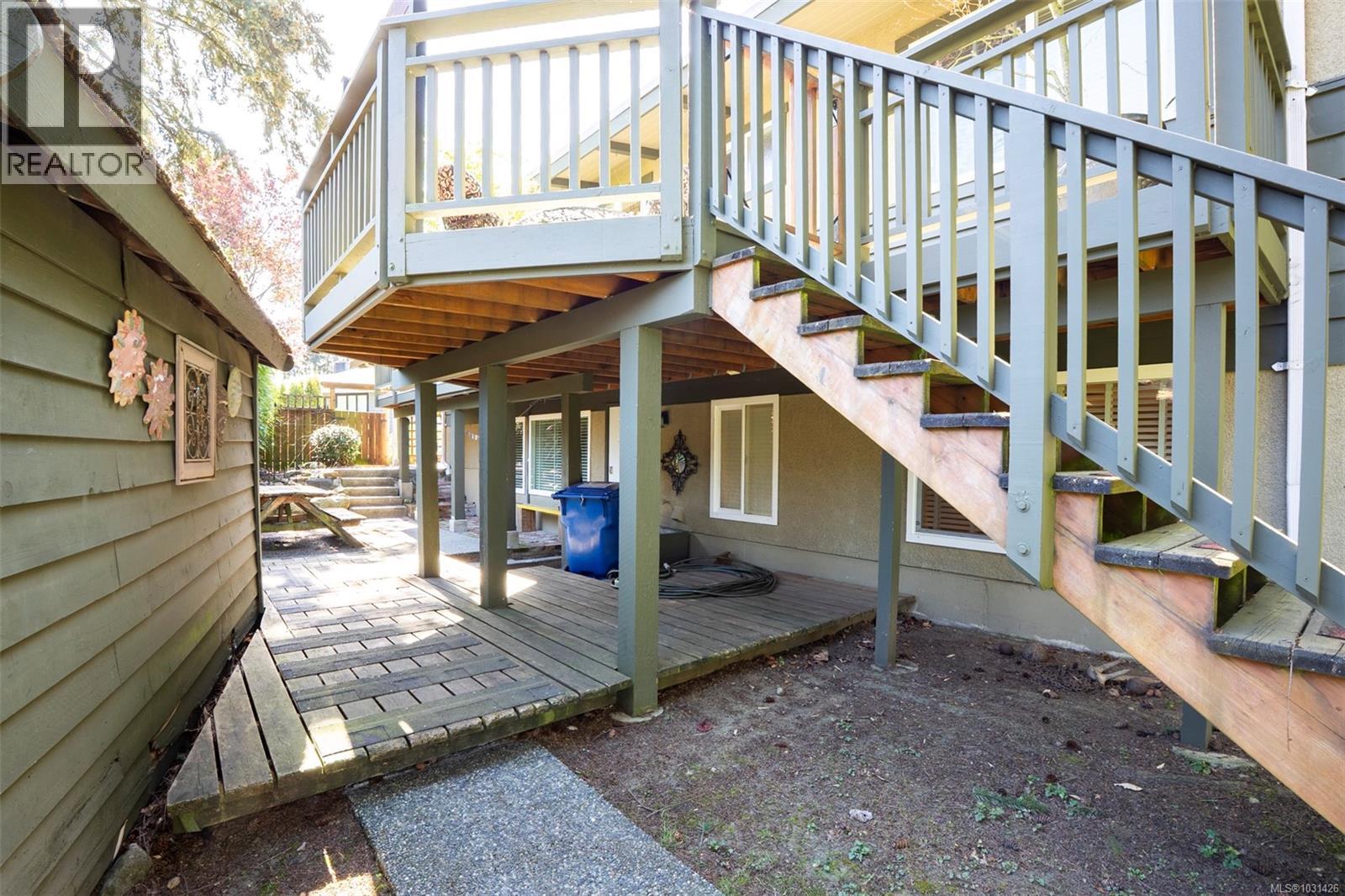 2370 MARLBOROUGH DR - 53