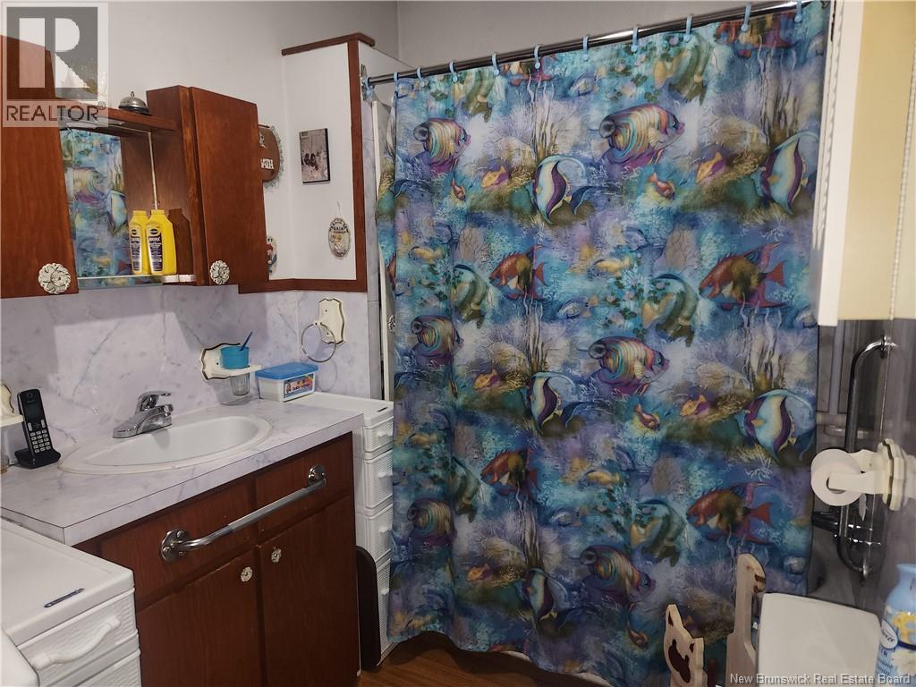 66 St-Antoine Street - 17