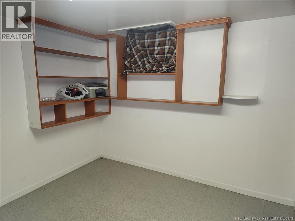 66 St-Antoine Street - 25