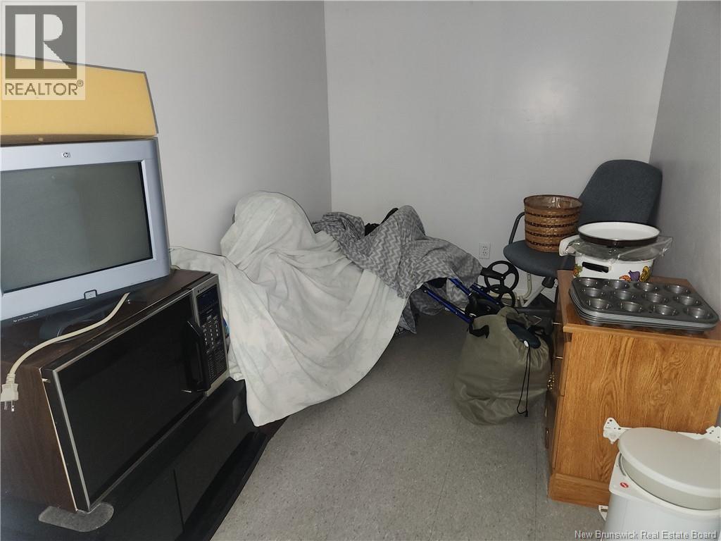 66 St-Antoine Street - 27
