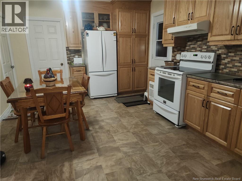 66 St-Antoine Street - 4