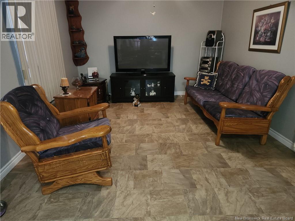66 St-Antoine Street - 7