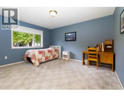 Dining room - 2240 97b Highway Se, Salmon Arm, BC V1E1X6 Photo 17