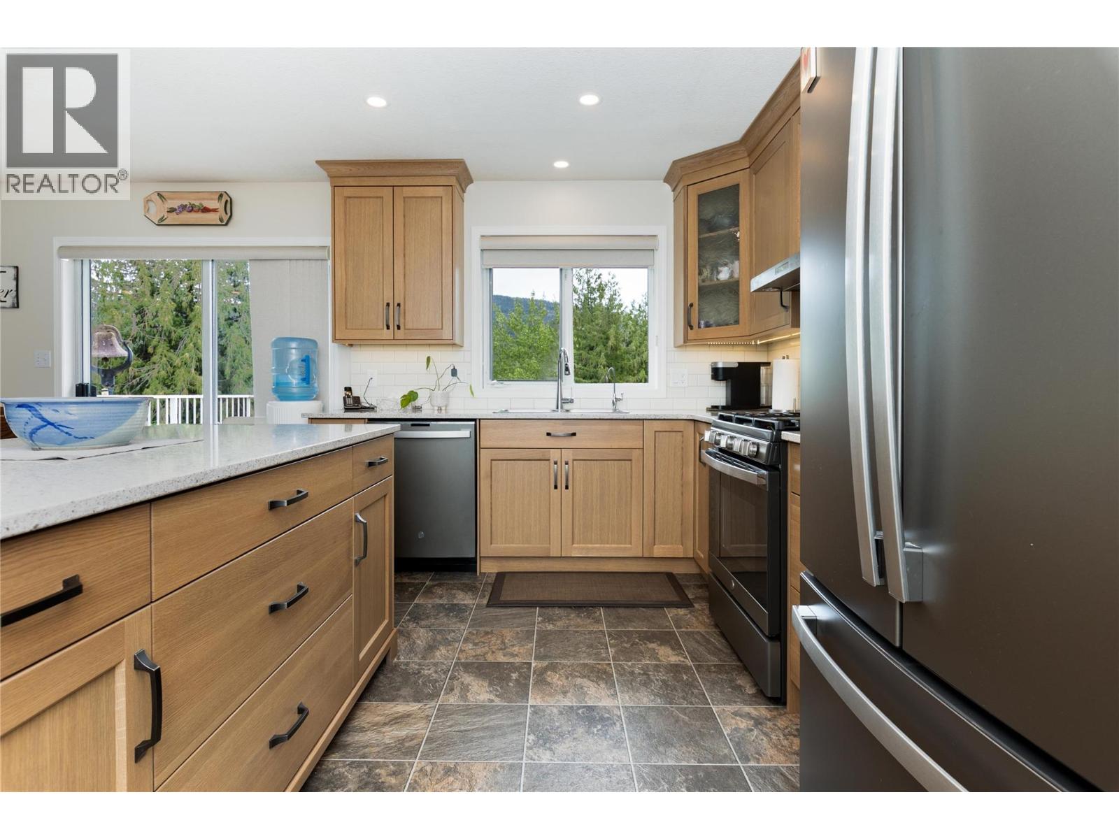 2240 97B Highway SE, Salmon Arm