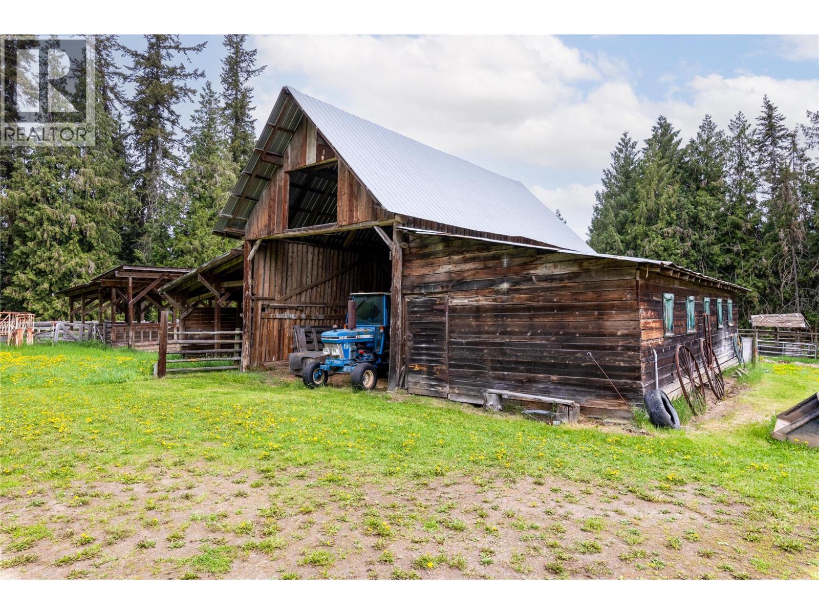 2240 97B Highway SE, Salmon Arm