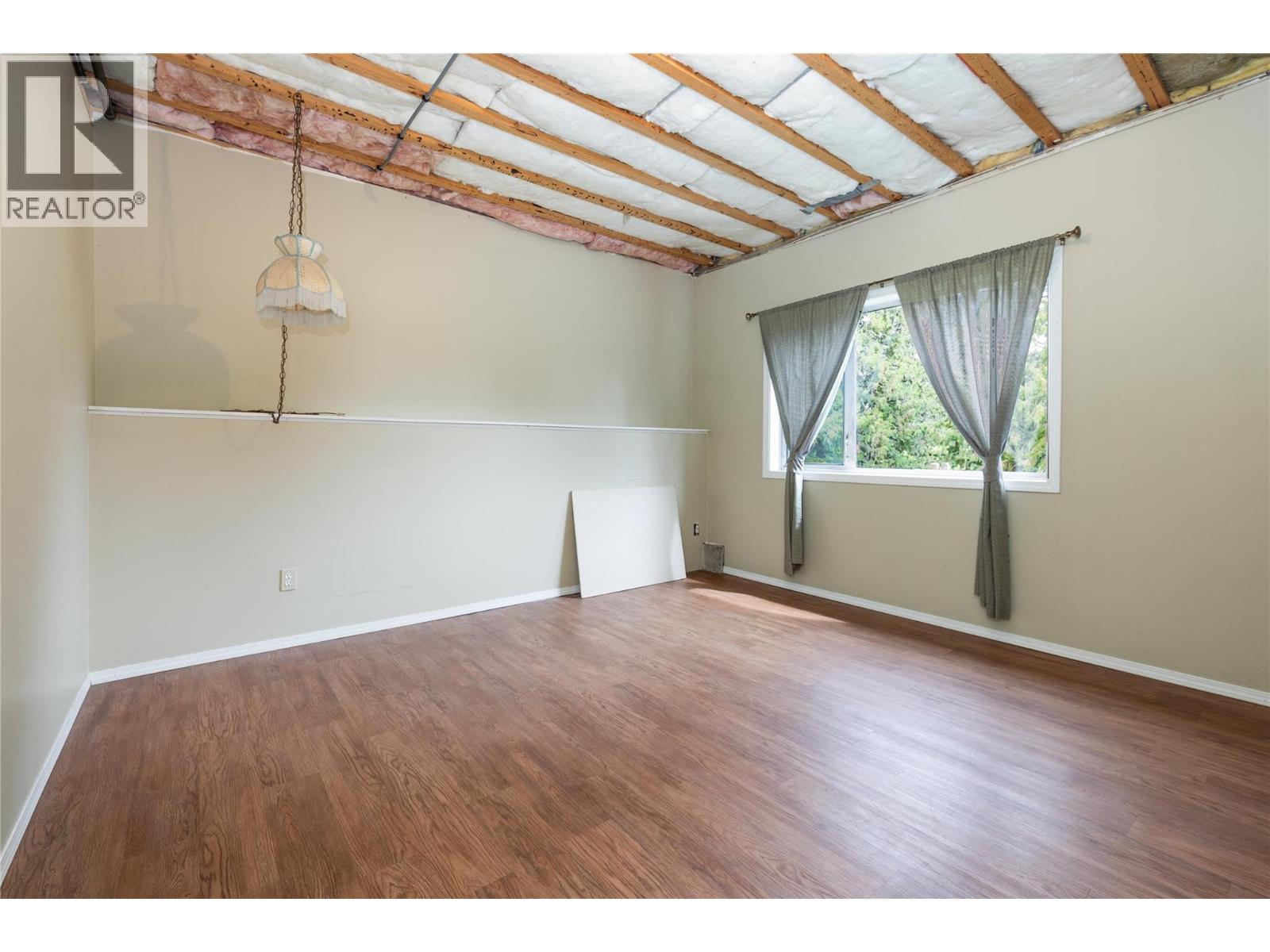 2240 97B Highway SE, Salmon Arm