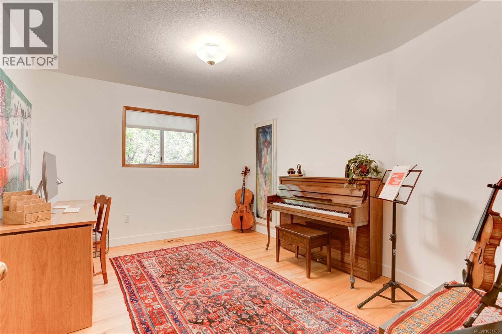 2nd bedroom or office