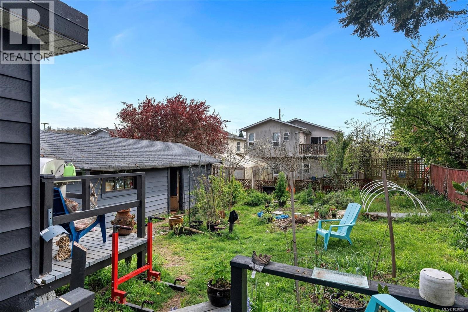 1669 KISBER AVE - 16