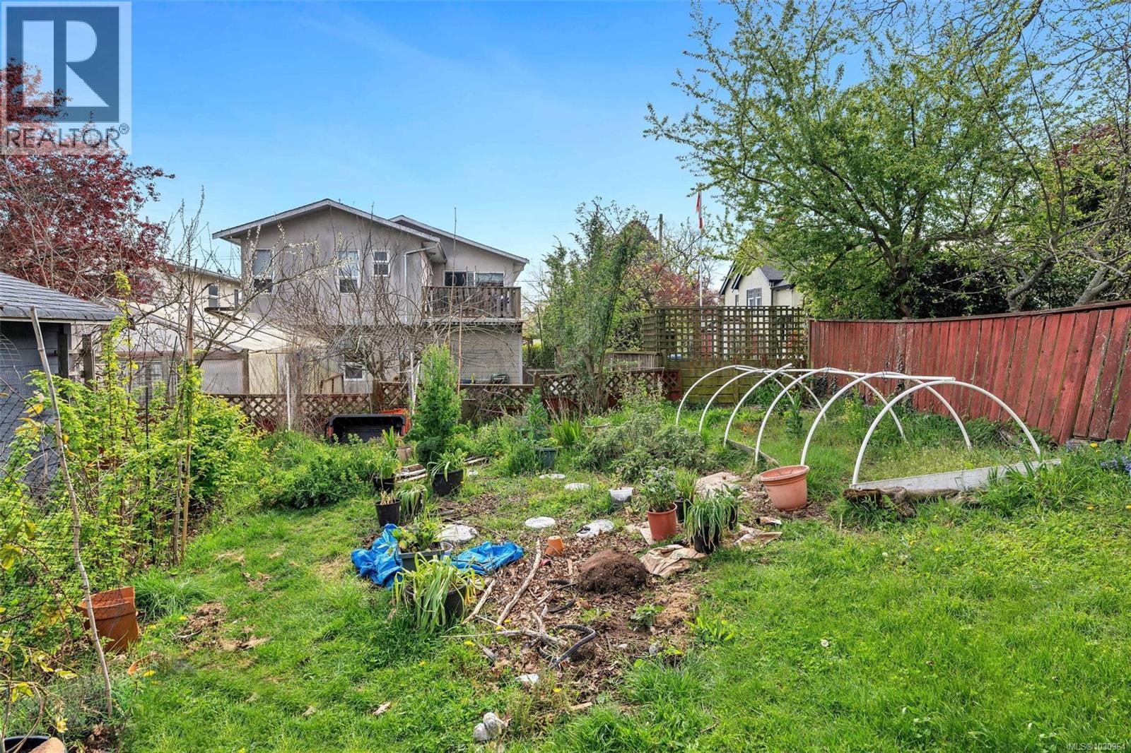 1669 Kisber Ave - 17