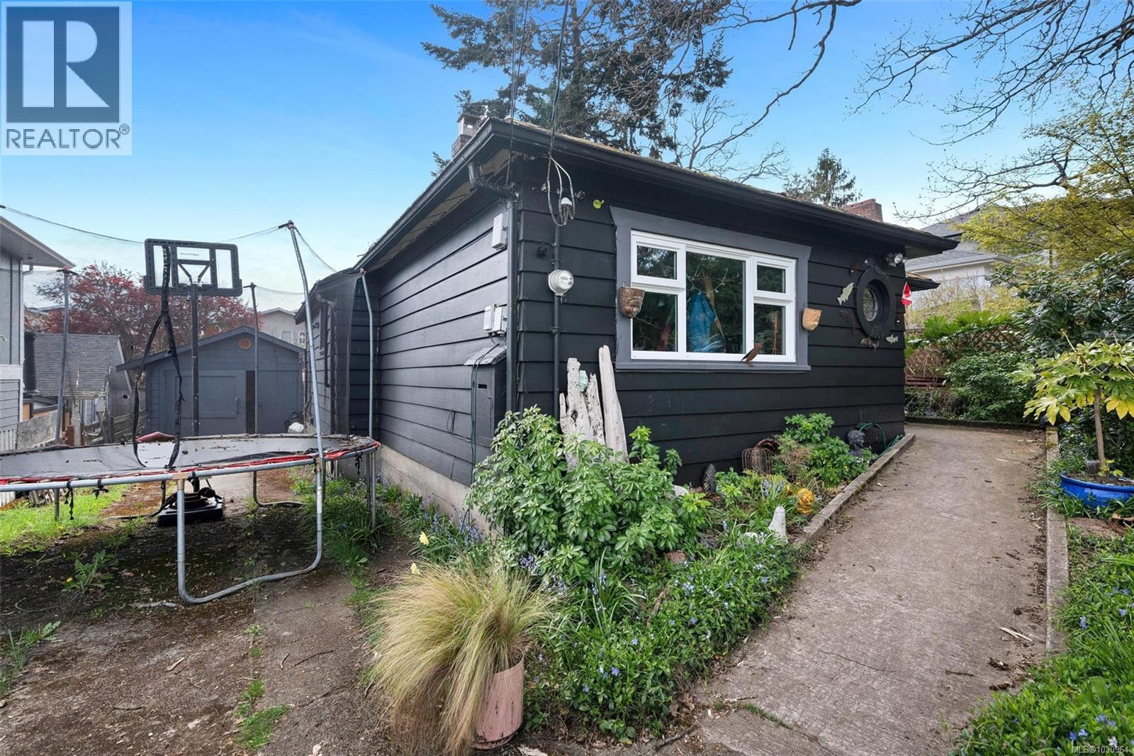 1669 Kisber Ave - 2