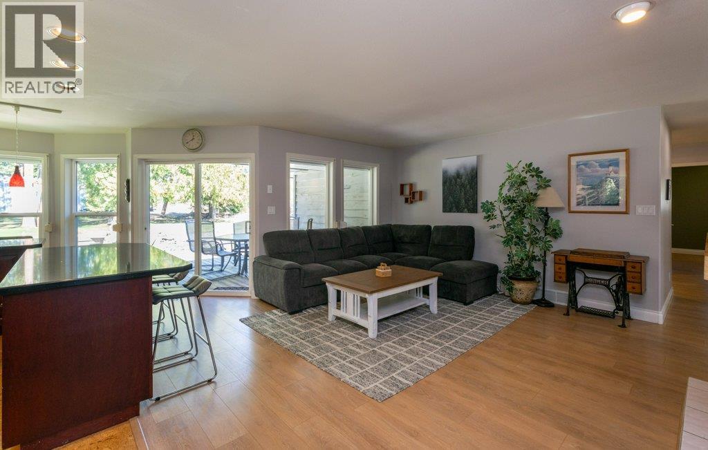 3789 Zinck Road - 12