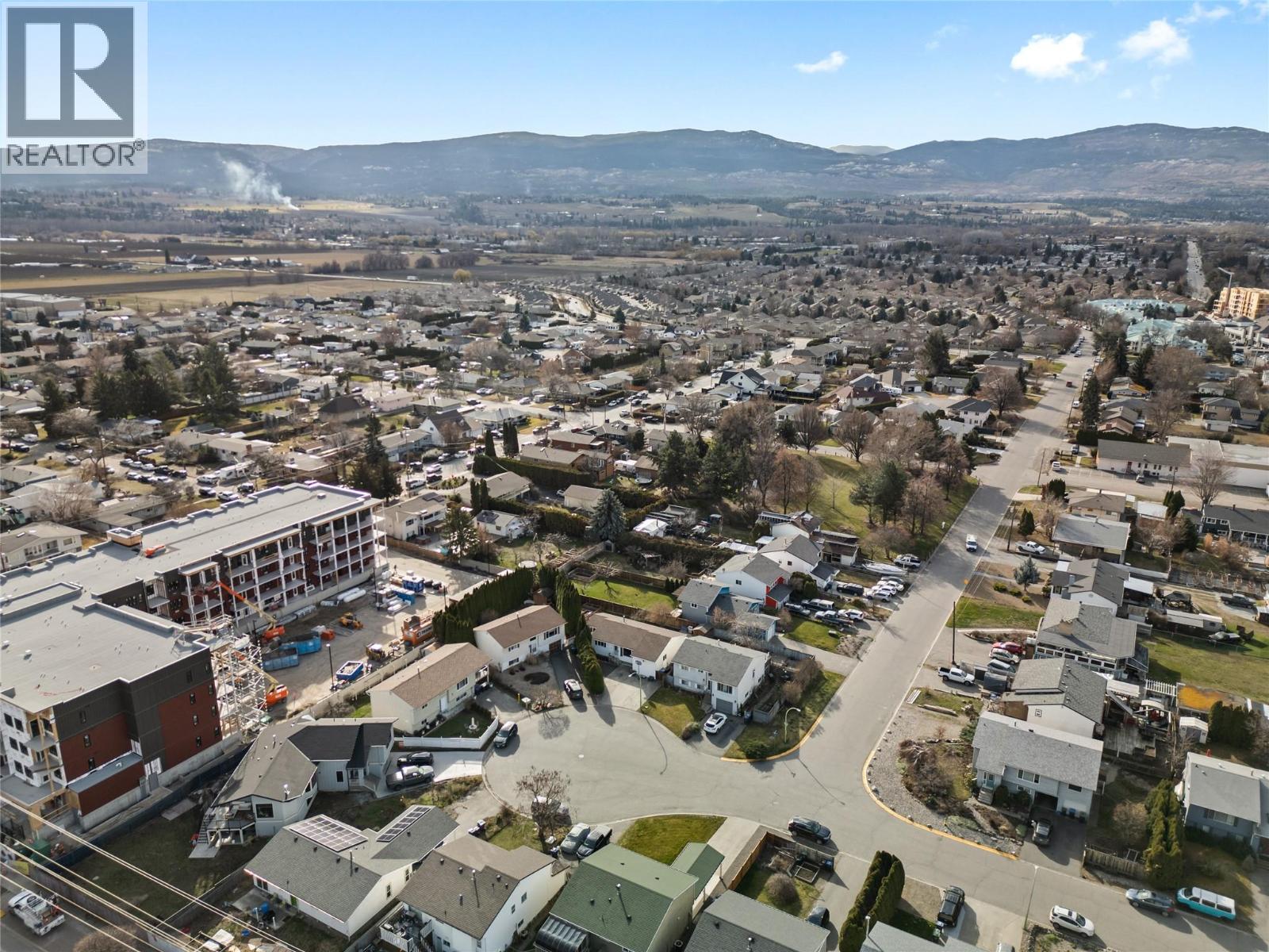  1233 Turri Avenue, Kelowna