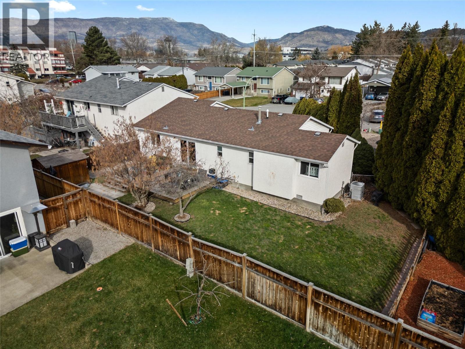  1233 Turri Avenue, Kelowna