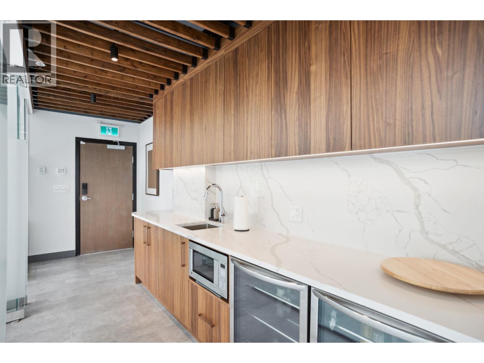 Office for Sale in Burnaby – ROOM B 219-4279 DAWSON STREET, Burnaby - Image 6