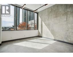 Room B 219-4279 Dawson Street, Burnaby, BC V5C0N5 Photo 8