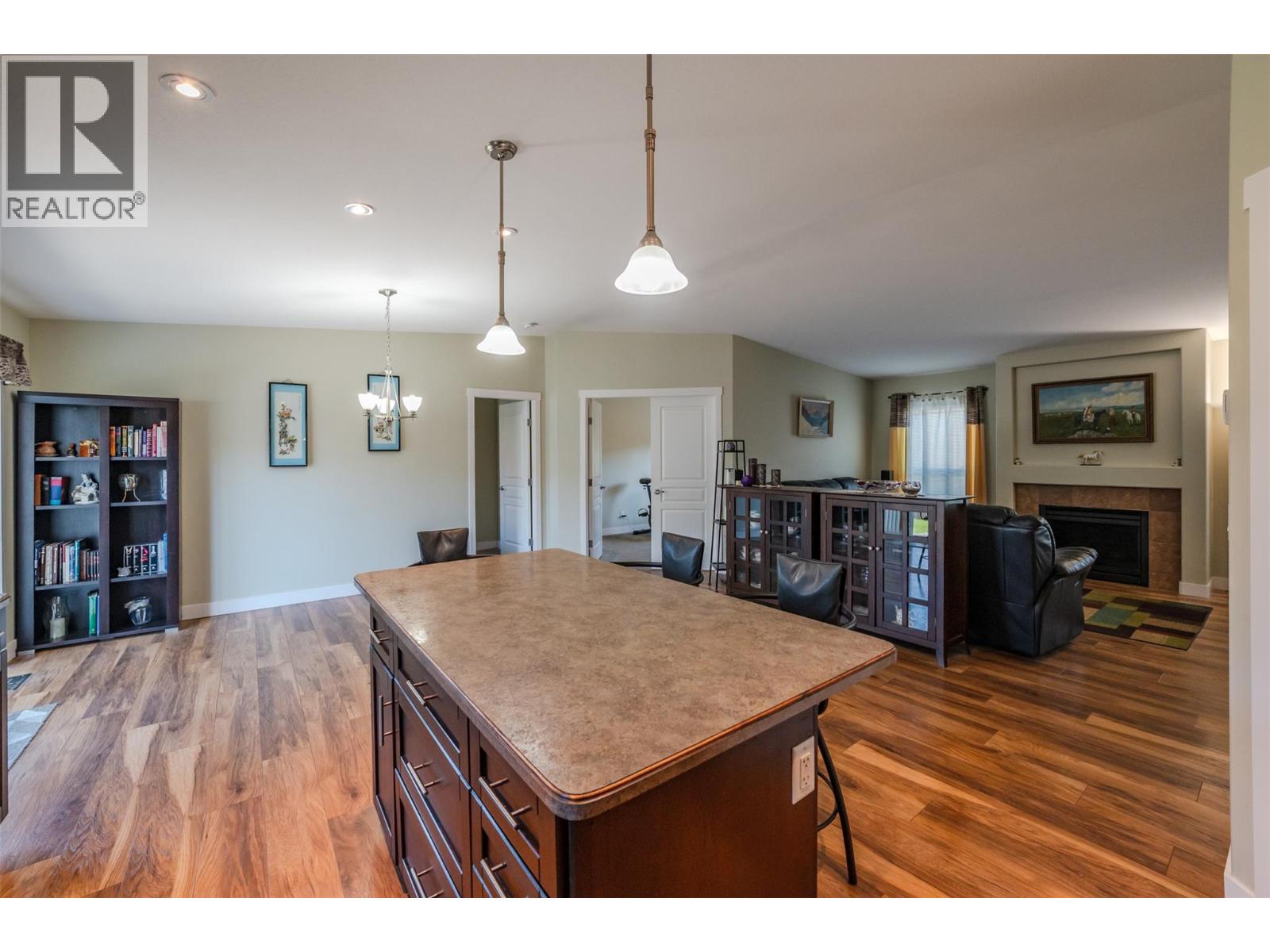 #69 8300 Gallagher Lake Frontage Road Unit# 69 - 8