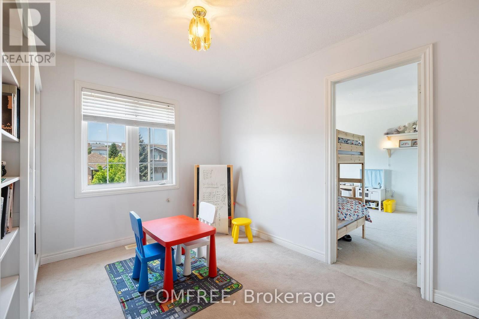 31 METCALFE DRIVE - 20