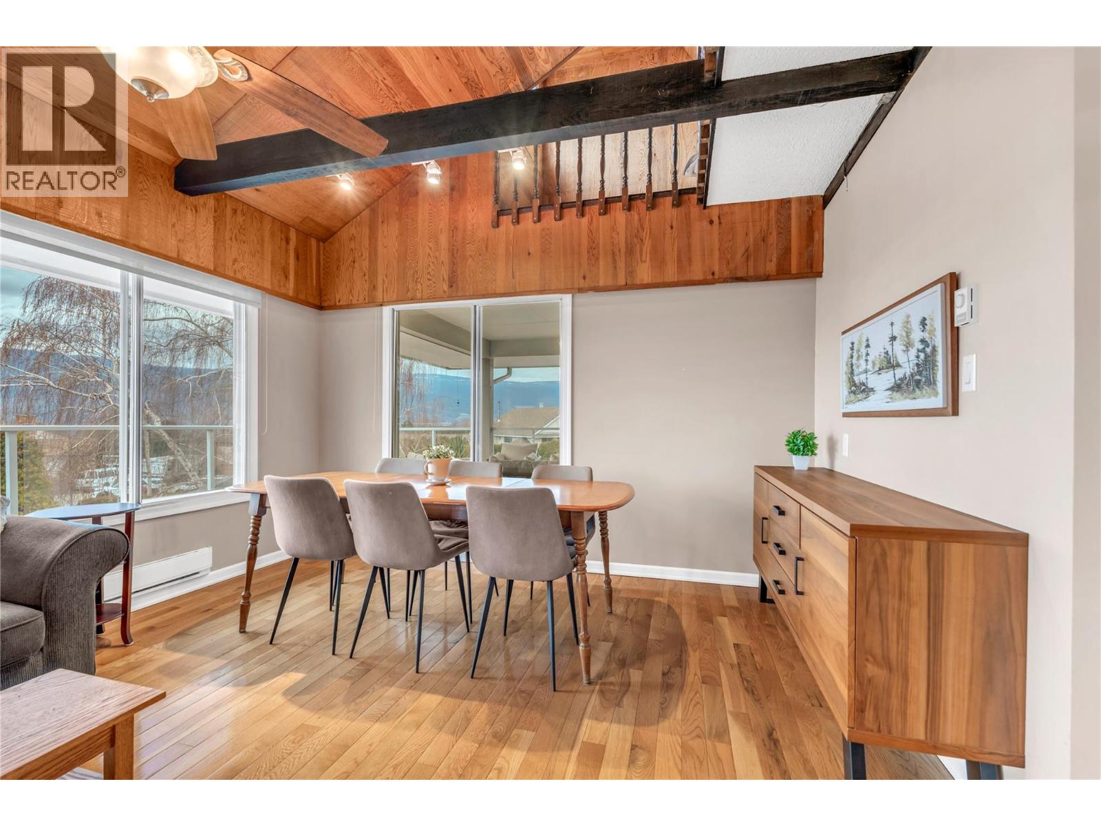 12203 Giants Head Road, Summerland