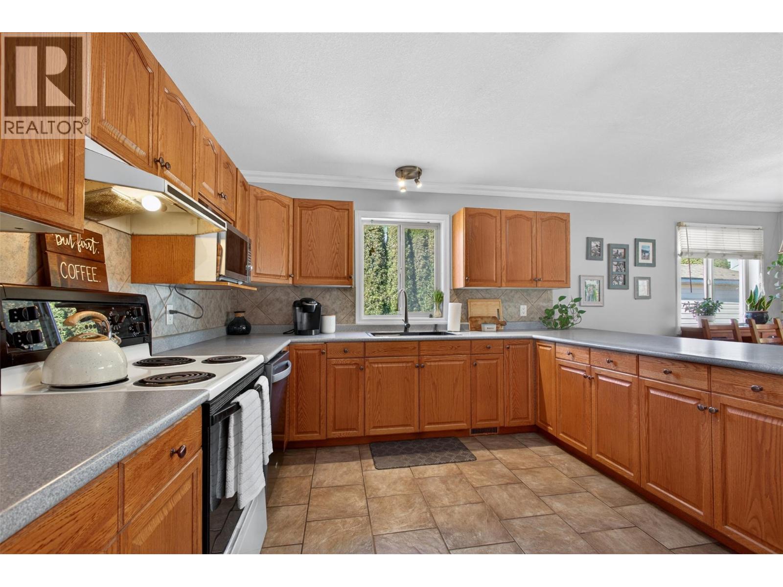 2367 Cedar Ridge Street, Lumby