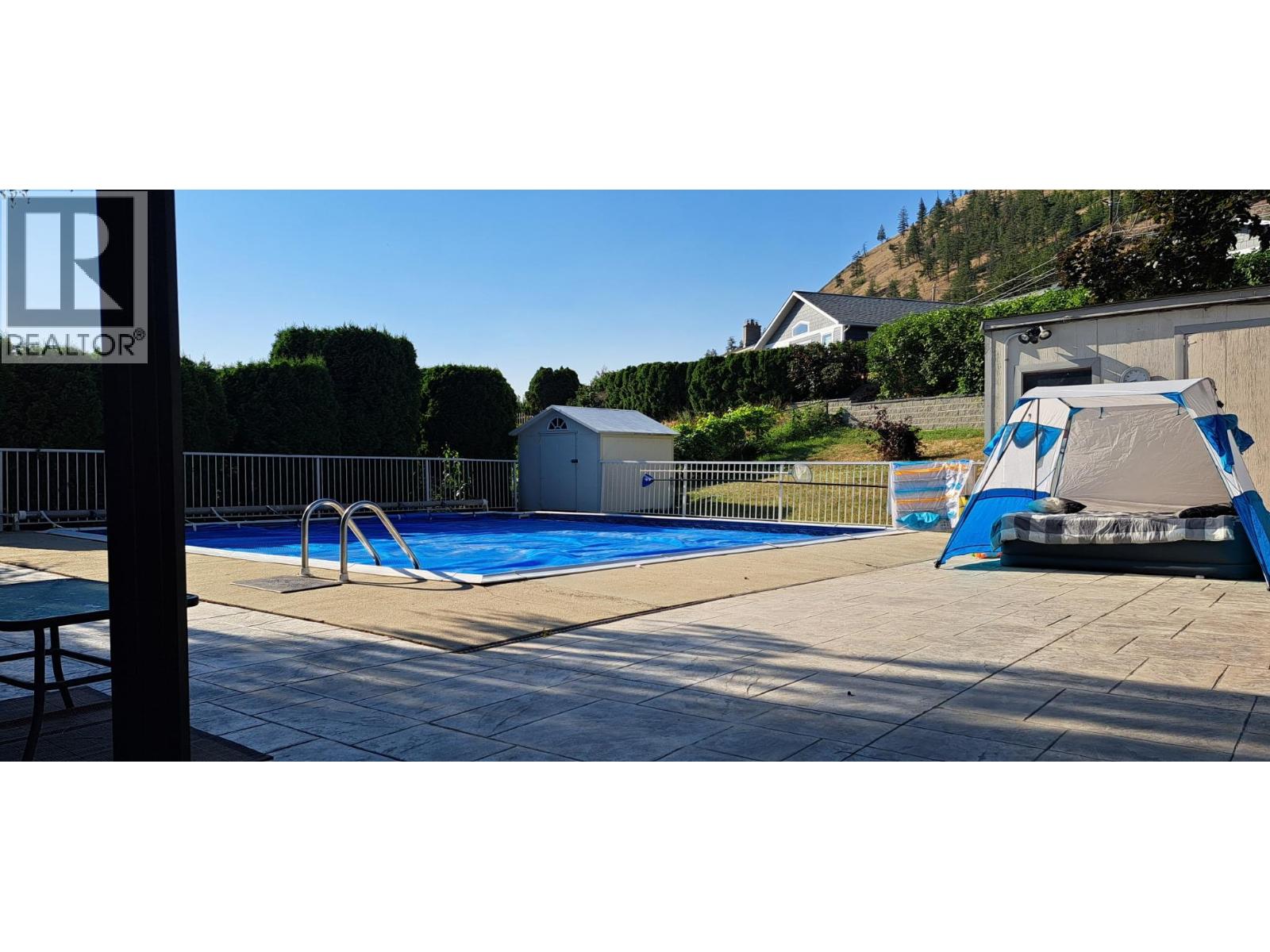 12203 Giants Head Road, Summerland