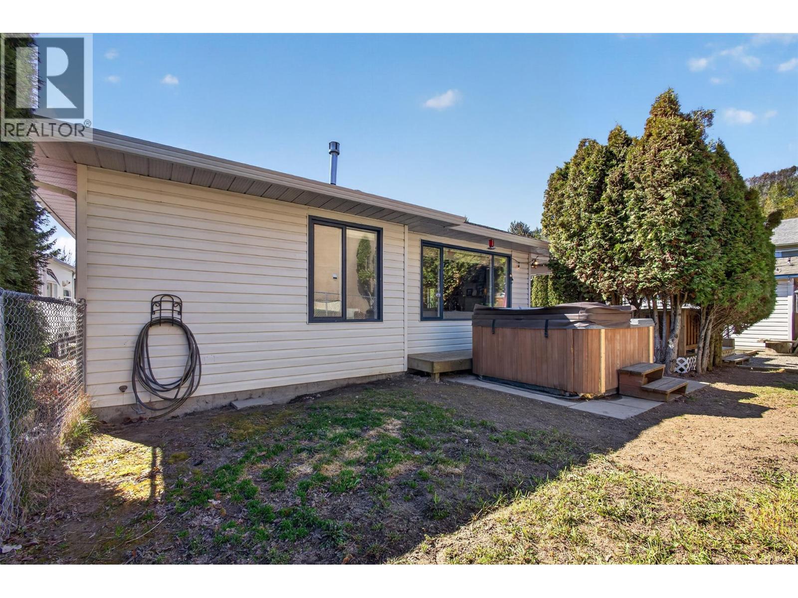 2367 Cedar Ridge Street, Lumby