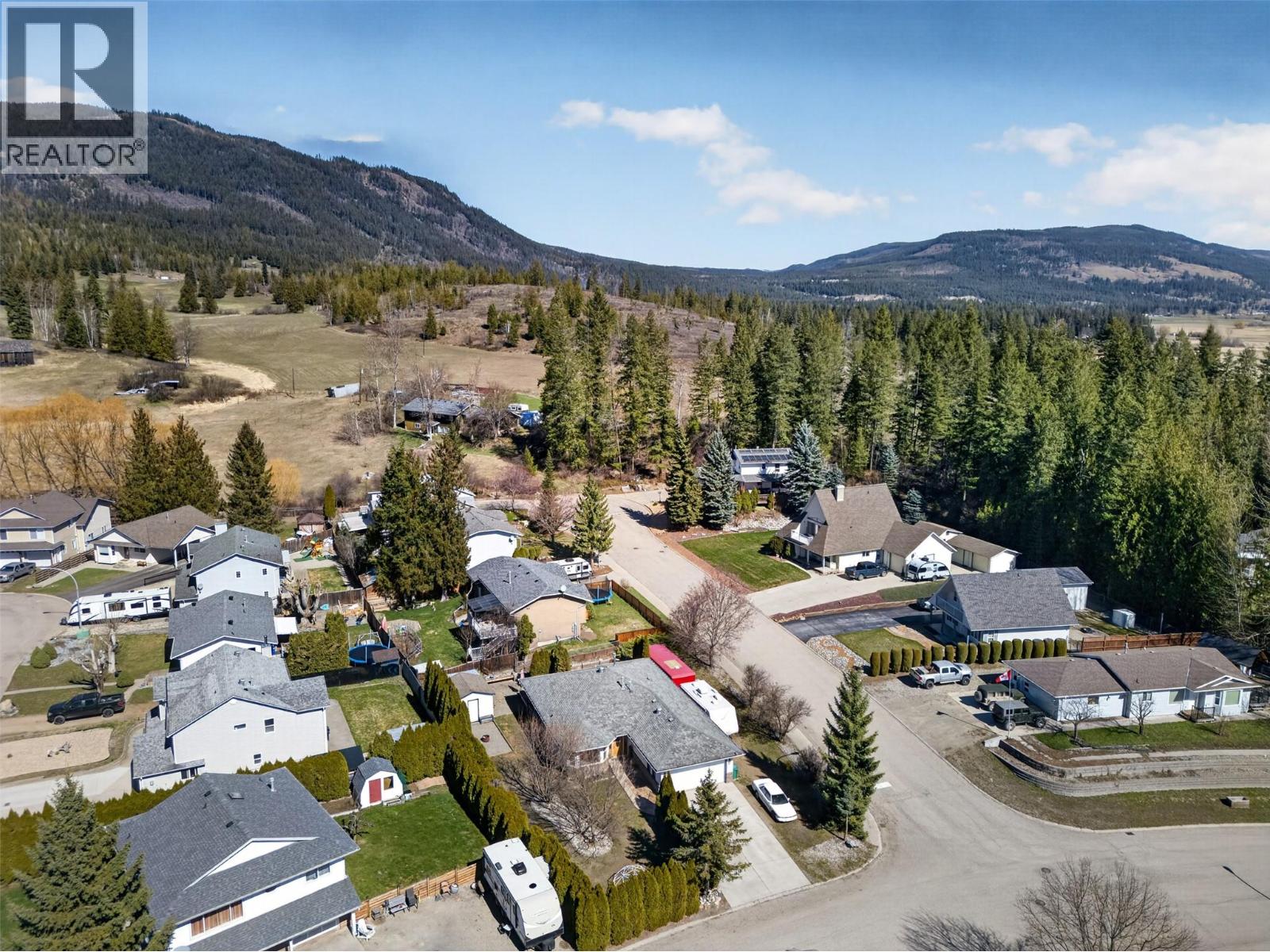 2367 Cedar Ridge Street, Lumby