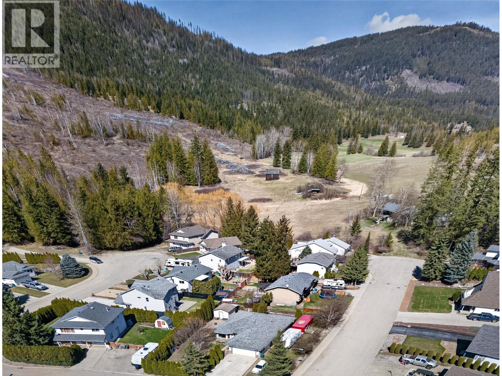 2367 Cedar Ridge Street, Lumby