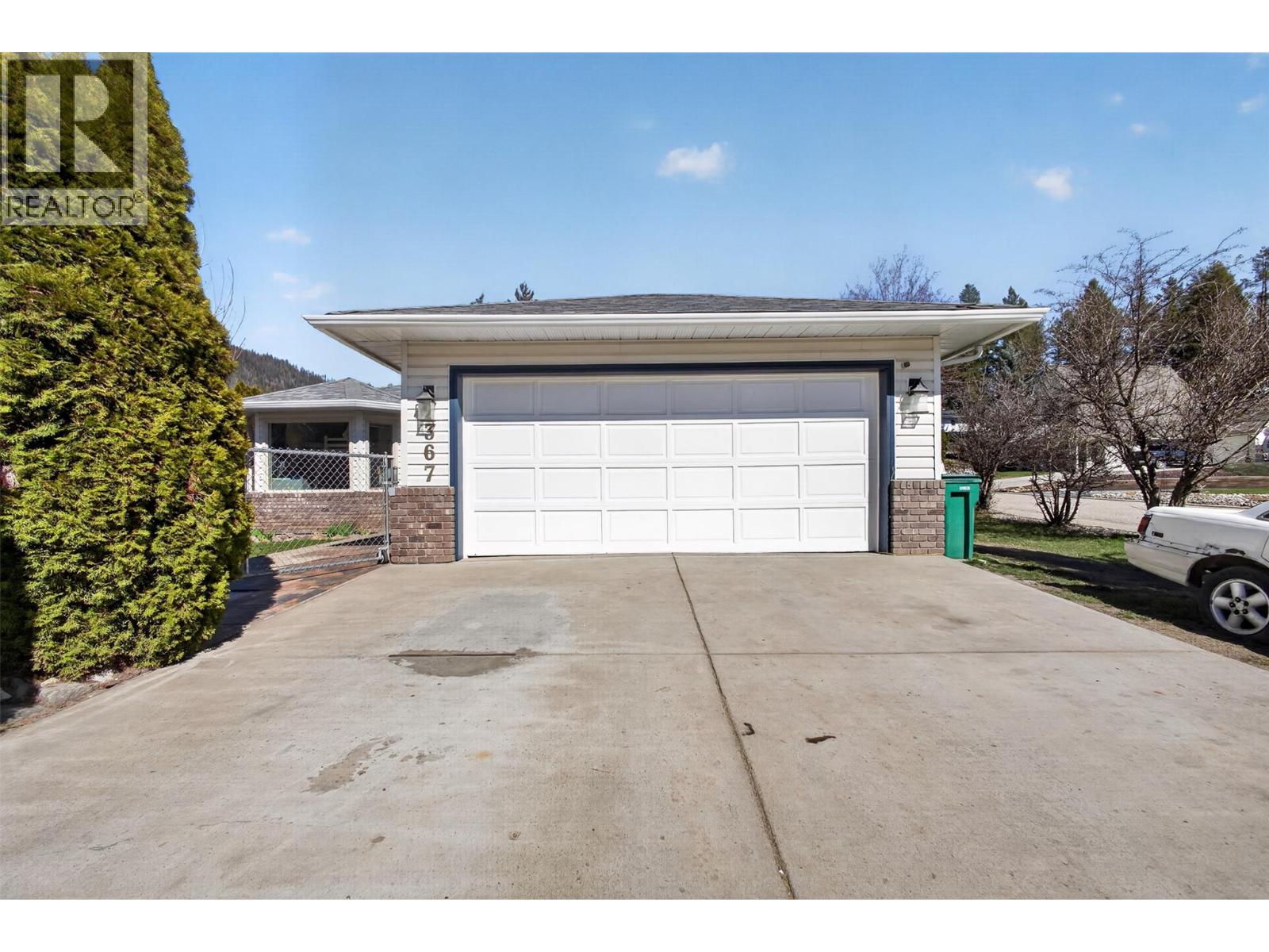 2367 Cedar Ridge Street, Lumby
