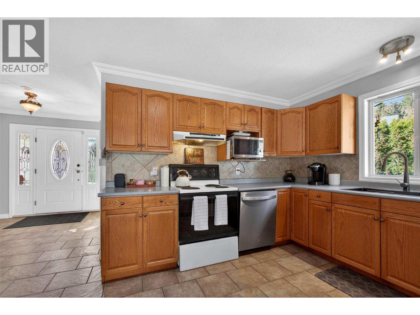 2367 Cedar Ridge Street, Lumby